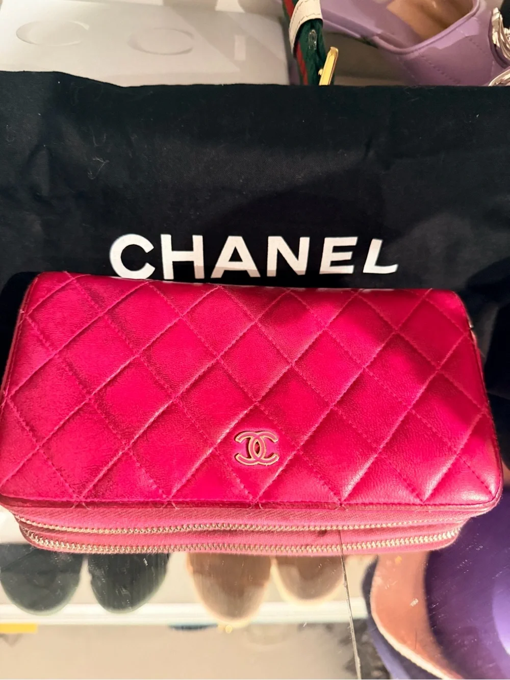 CHANEL Quilted Hot Pink Leather wallet with CC Logo